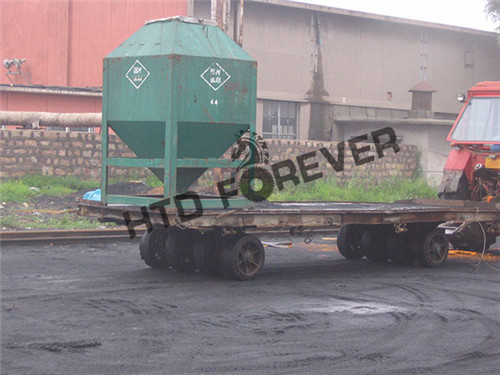 鋼鐵水包運輸車實心輪胎